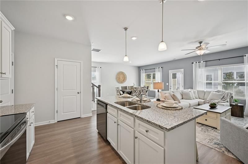Building Photo - 405 Lanier Cir