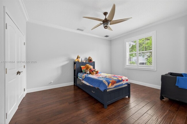 Building Photo - 2538 Montclaire Ct