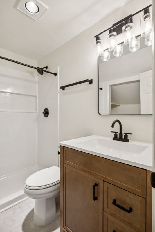 Building Photo - 1332 Columbia Ave