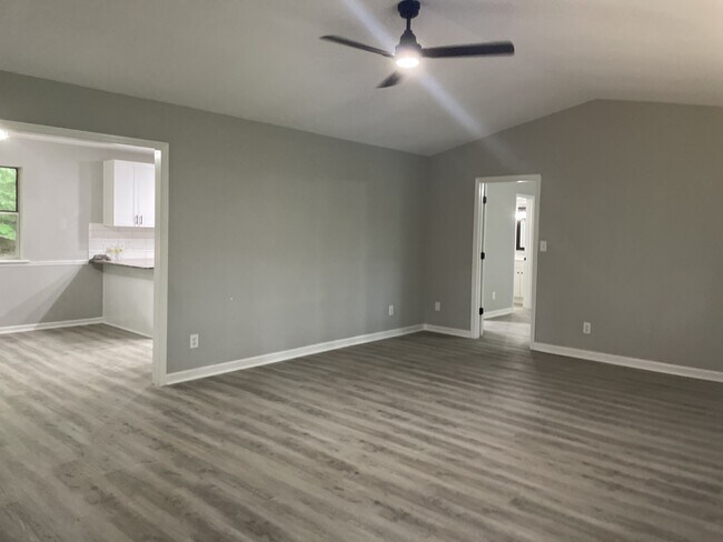 Building Photo - 5019 Peach Mountain Cir