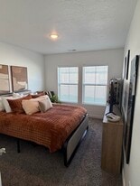 Building Photo - 356 N 750 E