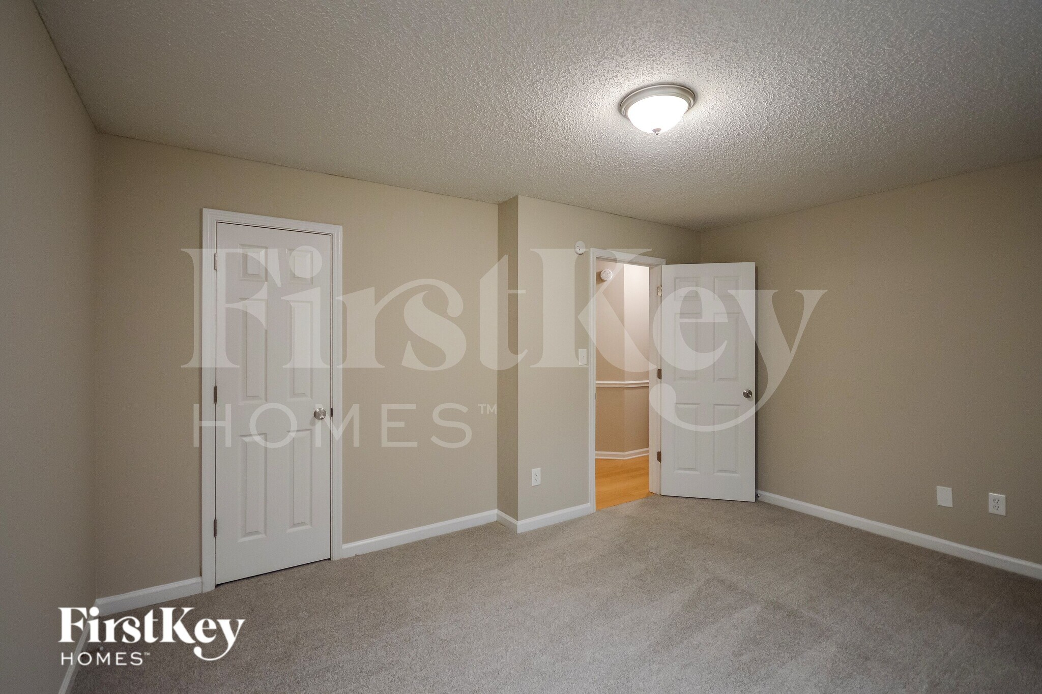 Building Photo - 1727 Boulder Cove