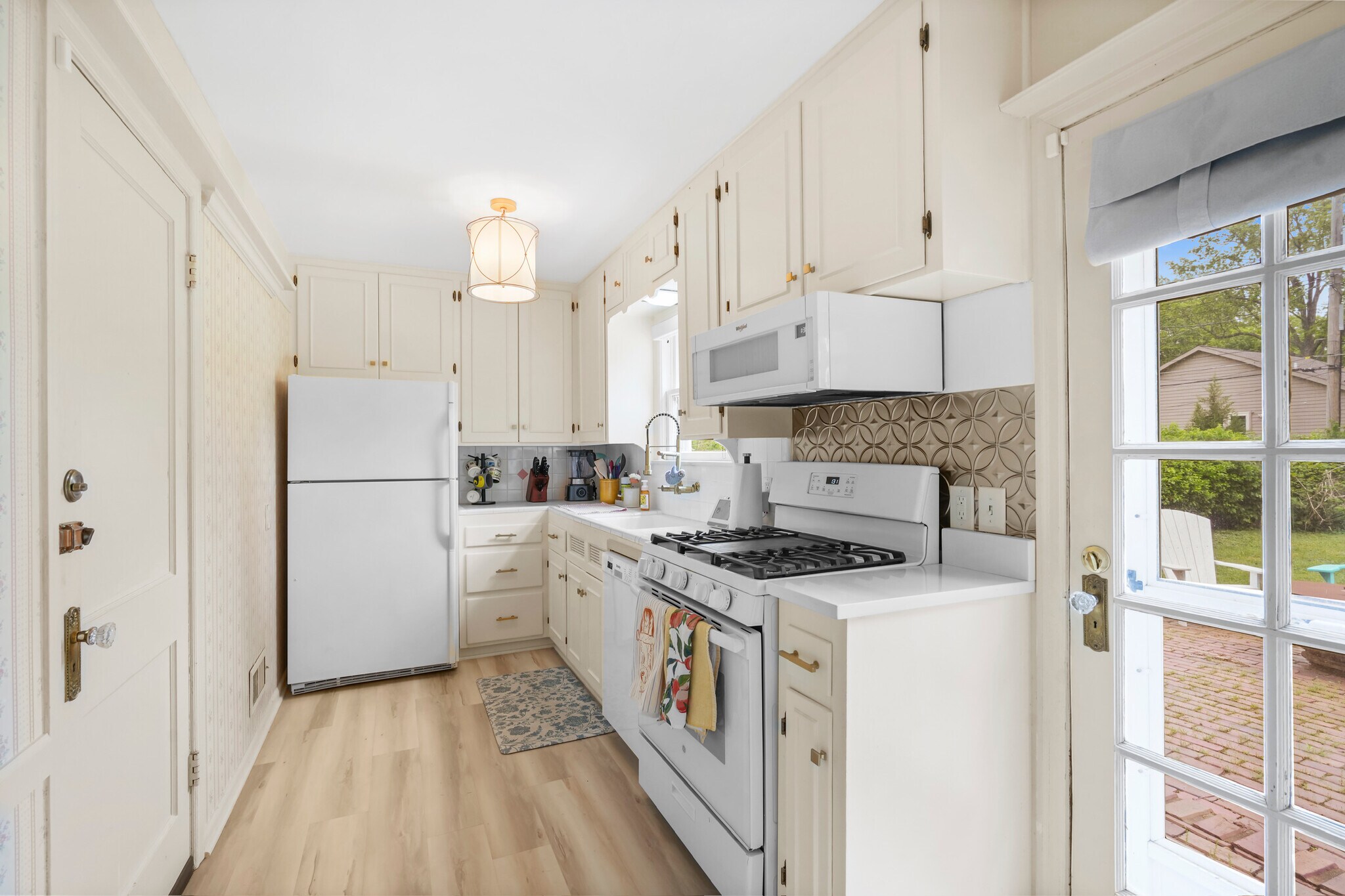 Building Photo - 8409 Ward Pky