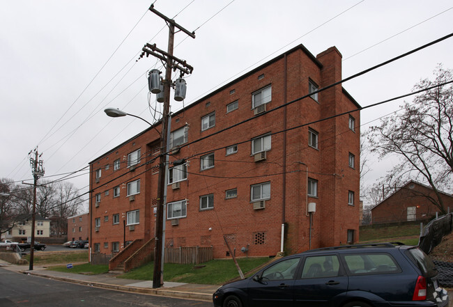 Building Photo - 5325 Bass Pl SE