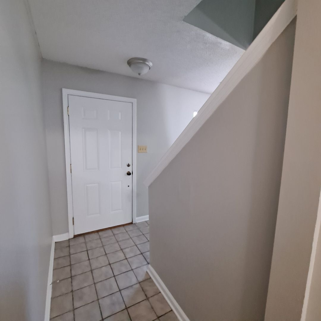 Building Photo - 2533 Baxter Cove
