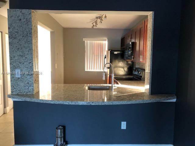 Building Photo - 5200 NW 31st Ave