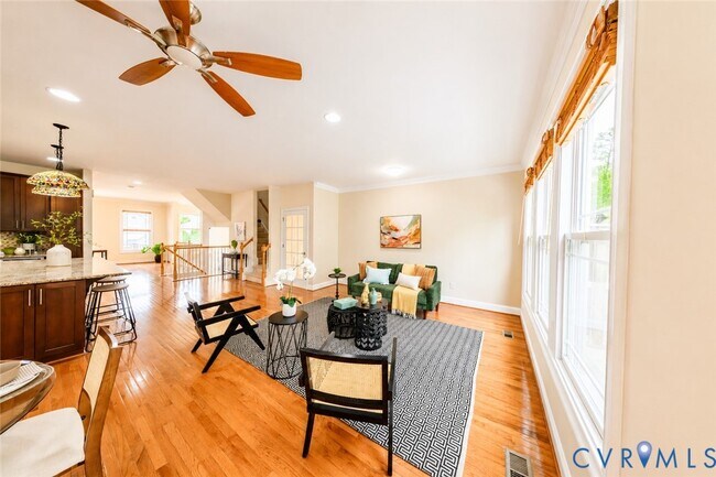 Building Photo - 5421 Hickory Ann Dr