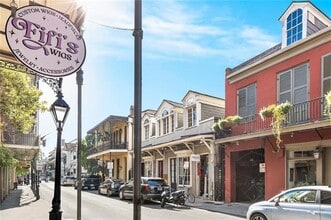 Building Photo - 931 Royal St