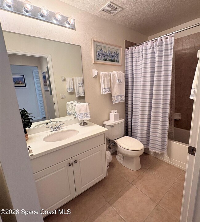 Building Photo - 6848 Toland Dr