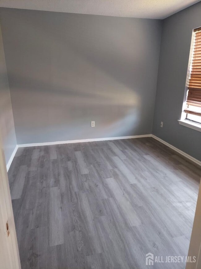 Building Photo - 2510 Lighthouse Ln