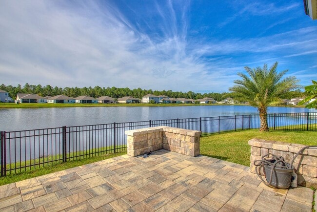 Building Photo - ST. AUGUSTINE HOME FOR RENT!
