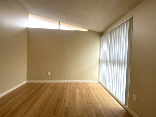 Building Photo - m458 - Fujihara