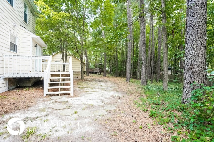 Building Photo - 3600 Hopper St