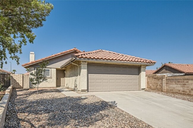 Building Photo - 7698 Barbican Ct