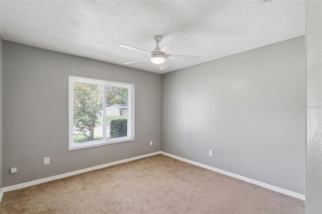 Building Photo - 1431 Sackett Cir