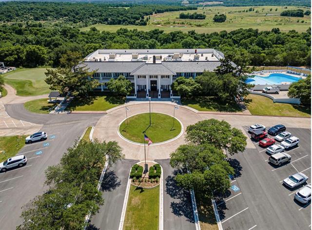 Building Photo - 6603 Westover Dr