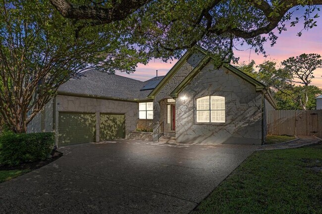 Building Photo - 8312 Jancy Dr