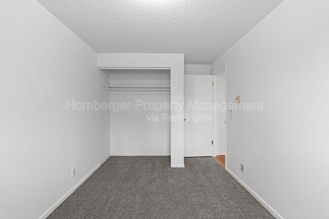 Building Photo - 37 E Rockwell Ave