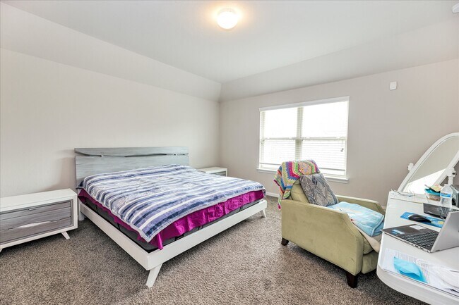 Building Photo - 1625 City Nights Wy