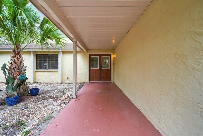 Building Photo - 8334 Crosswicks Dr