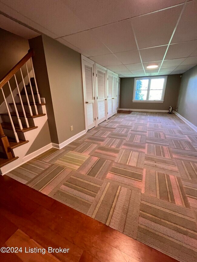 Building Photo - 4612 Deepwood Ct