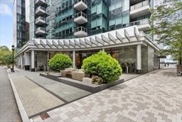 Building Photo - 22 Liberty Dr