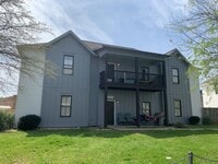 Building Photo - 515 Wesley Pl