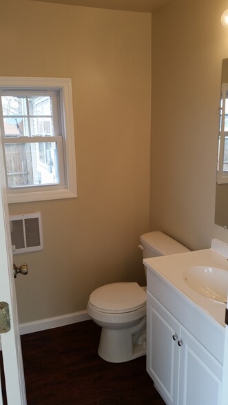 Building Photo - 6067 W Donnagail Dr