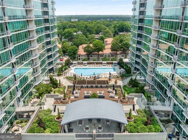 Building Photo - 923 Peachtree St NE