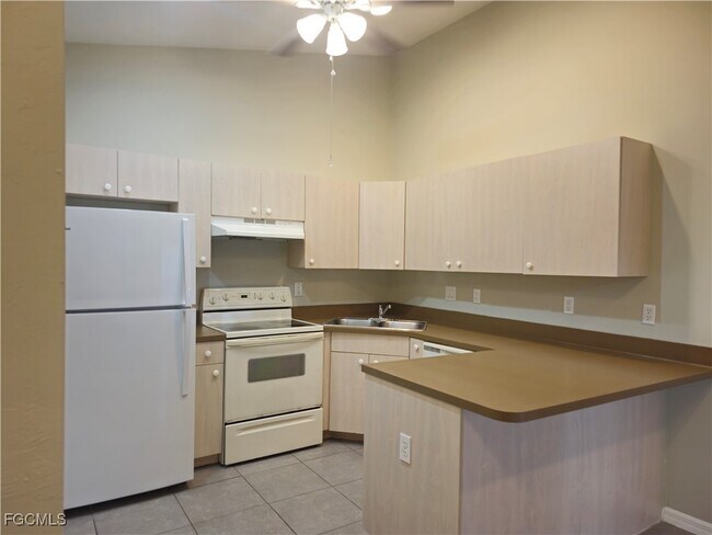 Building Photo - 529 Hancock Bridge Pkwy