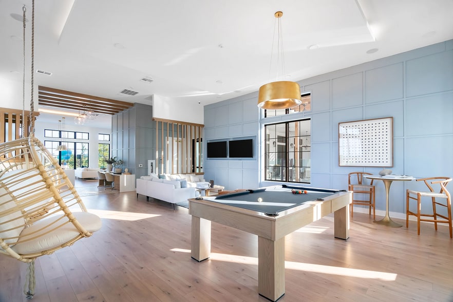 Building Photo - 7733 Burleson Rd