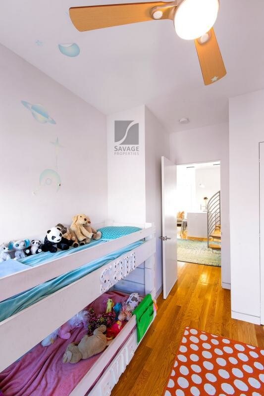 Building Photo - 1607 Tremont St