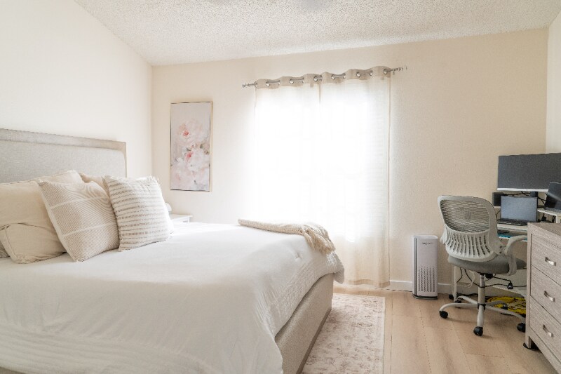 Building Photo - 3312 W Wyoming Cir