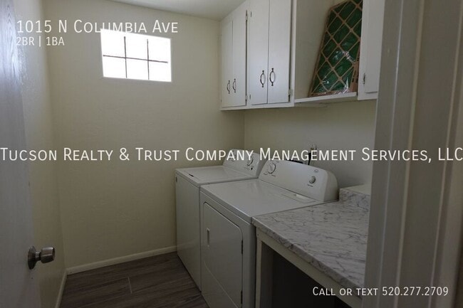 Building Photo - 1015 N Columbia Ave