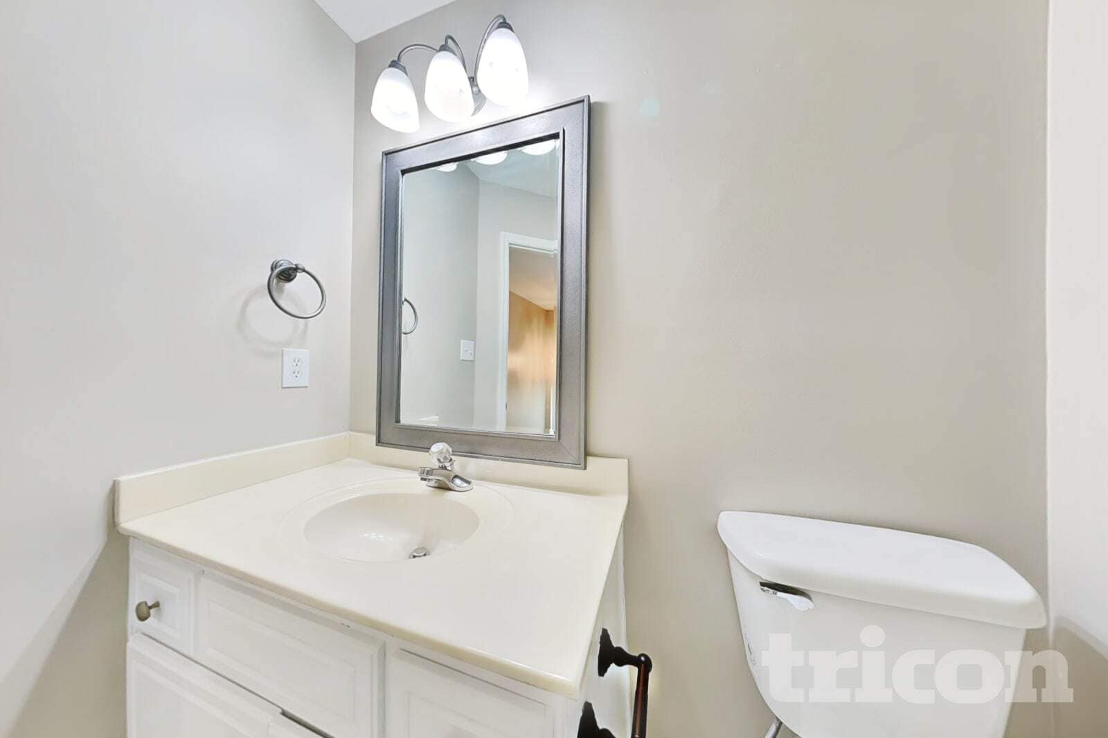 Building Photo - 4159 Eagle Nest Dr