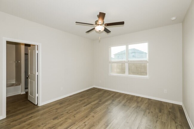Building Photo - 7614 Tipton Meadow Way