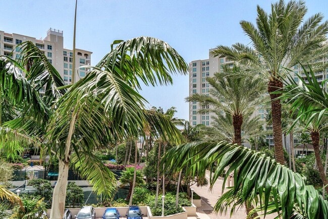 Building Photo - 3720 S Ocean Blvd