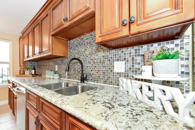 Building Photo - 15031 Kimberley Ct