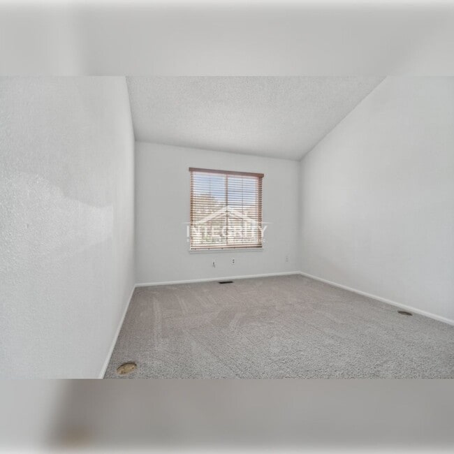 Building Photo - 7370 E Florida Ave