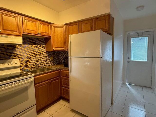 Building Photo - 3850 NE 21st Way