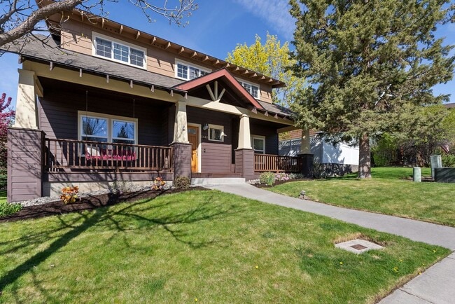 Building Photo - **Spacious 4-Bedroom Craftsman Home on Awb...