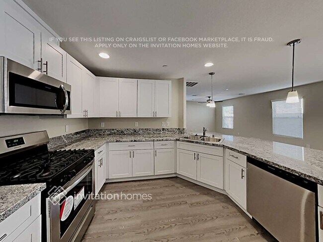 Building Photo - 9040 Gambel Oak Ct