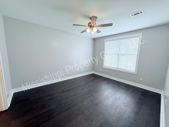 Building Photo - 3BR/3.5BA For Rent