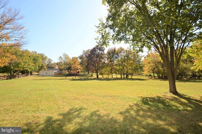 Building Photo - 12614 Oxon Rd