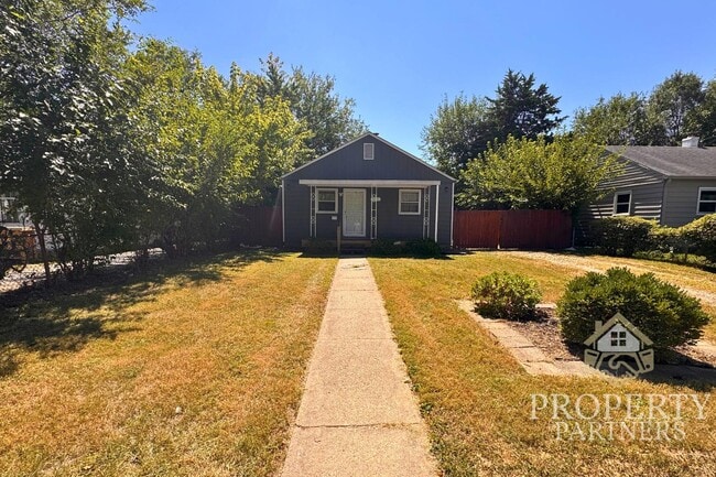 Primary Photo - 3301 W 22nd St