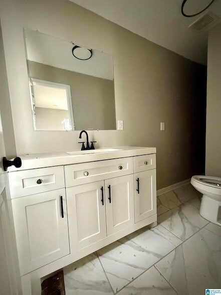 Building Photo - 628 Heflin Ave E