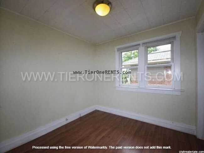 Building Photo - NO DEPOSIT option available for qualified renters!