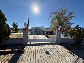 Building Photo - 9302 E Avenue R14