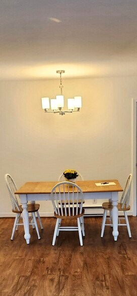 Building Photo - 147 Milk St