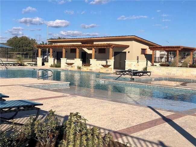 Building Photo - 2537 Pecan Island Dr